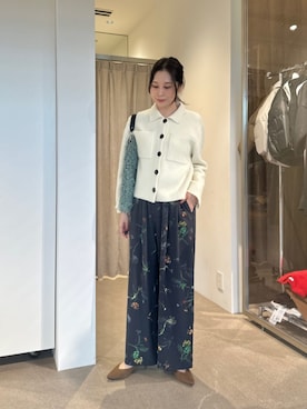 「花柄パンツ」｜taniai_hさん（レディース・162cm）の秋コーディネート