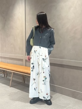 「FABIO RUSCONI（ファビオルスコーニ）のアイテム」を使った、taniai_hさん（レディース・162cm）の秋コーディネート