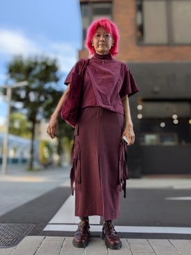 「Dr. Martens（ドクターマーチン）のアイテム（サンダル、レッド系）」を使った、堀井可奈さん（レディース・164cm）の夏コーディネート