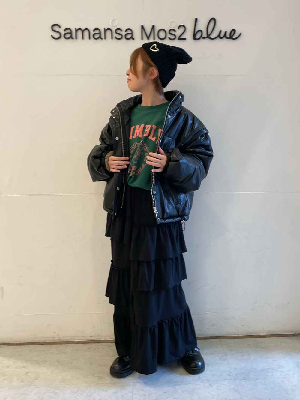 「低身長コーデ、カジュアル、秋冬コーデ、ehka sopo」｜「ehka sopoの2wayエコレザー中綿ジャケット（ノーカラージャケット、ブラック系）」を使った、オオツカさん（レディース・149cm）の秋コーディネートの1枚目の写真