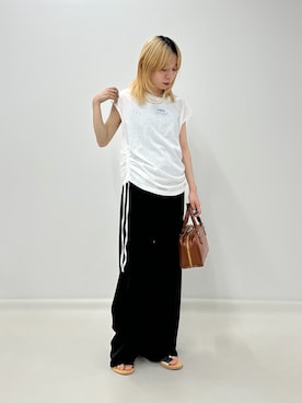 「fredy emue（フレディエミュ）の【4サイズ展開/リピーター続出！】とろみツイルストレートイージーパンツ（其他裤装、ブラック系）」を使った、KANOKOさん（レディース・147cm）の夏コーディネート
