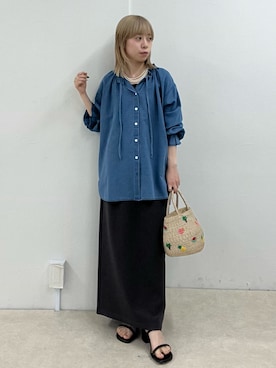 「fredy emue（フレディエミュ）のシアーデニムフリルカラーブラウス（シャツ/ブラウス、ブルー系）」を使った、KANOKOさん（レディース・147cm）の春コーディネート