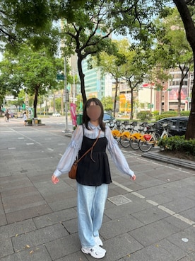 「アイテム（チューブトップ）」を使った、うみさん（レディース・155cm）の春コーディネート
