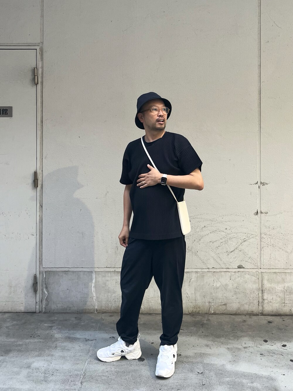 「無印良品のアイテム（ハット、ブルー系）」を使った、yoheiさん（メンズ・172cm）の秋コーディネートの1枚目の写真
