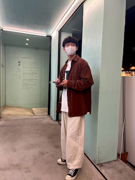 「RUUBON（ルーボン）のアイテム（チノパンツ）」を使った、yan0305さん（メンズ・173cm）の春コーディネート