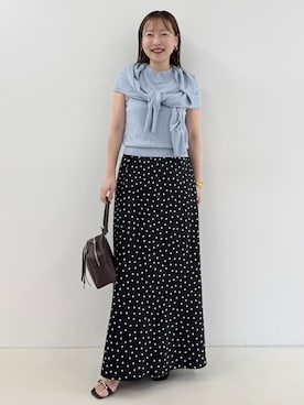 「NOLLEY’S Sophi（ノーリーズソフィ）のウォッシャブルドットサテンナロースカート（スカート、ブラック系）」を使った、nol sachieさん（レディース・160cm）の夏コーディネート