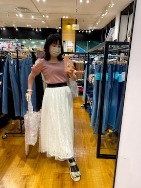 「Adonisis（アドニシス）のアイテム」を使った、Misa【相互フォロー】さん（レディース・149cm）の春コーディネート