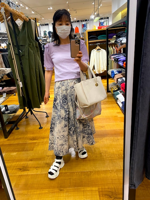 トッコクローゼット tocco closet 立体フラワーモチーフ付きスカラップニットプルオーバー riviana-5.jpg