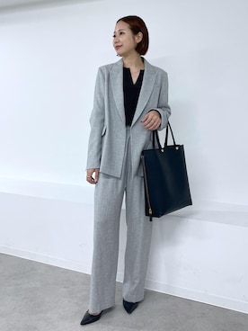 「アイテム（テーラードジャケット）」を使った、YUIさん（レディース・161cm・30代）の夏コーディネート