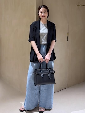 「ROPE'（ロペ）の【E'POR】A BAG Medium/通勤・26SS新型（ハンドバッグ、ブラック系）」を使った、YUIさん（レディース・161cm）の夏コーディネート