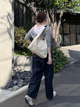 「russet（ラシット）のキャンバスホーボーバッグ（ショルダーバッグ、ホワイト系）」を使った、kanaさん（レディース・168cm）の夏コーディネート