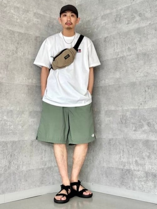 ★ドイツ発*THE NORTH FACE*新作*Mountain Cleanup ショーツ/U★ THE NORTH FACE / Versatile Mid Shorts（ザ・ノース・フェイス