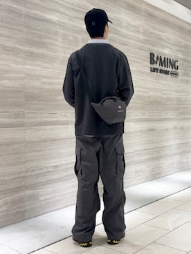 「アイテム（ボディバッグ/ウエストポーチ）」を使った、B:MING by BEAMS MENさん（メンズ・183cm）の秋コーディネート