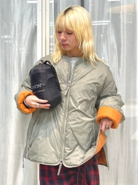 「アイテム（ダウンジャケット/コート）」を使った、B:MING by BEAMS MENさん（レディース・162cm）の秋コーディネート