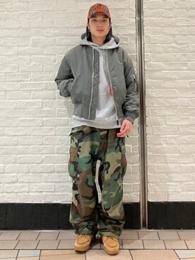 「秋冬コーデ」｜「アイテム（MA-1）」を使った、B:MING by BEAMS MENさん（メンズ・172cm）の冬コーディネート