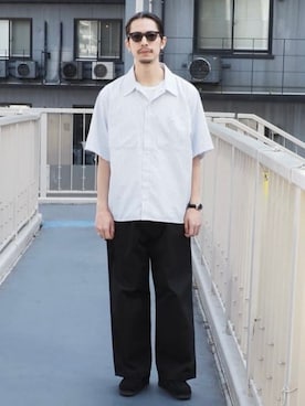 「UNIVERSAL OVERALL（ユニバーサルオーバーオール）のアイテム」を使った、B:MING by BEAMS MENさん（メンズ・176cm）の春コーディネート