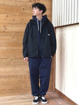 「アイテム（パーカー）」を使った、B:MING by BEAMS MENさん（メンズ・176cm）の秋コーディネート