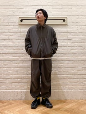 「WILD THINGS（ワイルドシングス）のアイテム（ジャケット/アウター）」を使った、B:MING by BEAMS MENさん（メンズ・174cm）の冬コーディネート