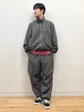 「WILD THINGS（ワイルドシングス）のアイテム（ジャケット/アウター）」を使った、B:MING by BEAMS MENさん（メンズ・172cm）の冬コーディネート
