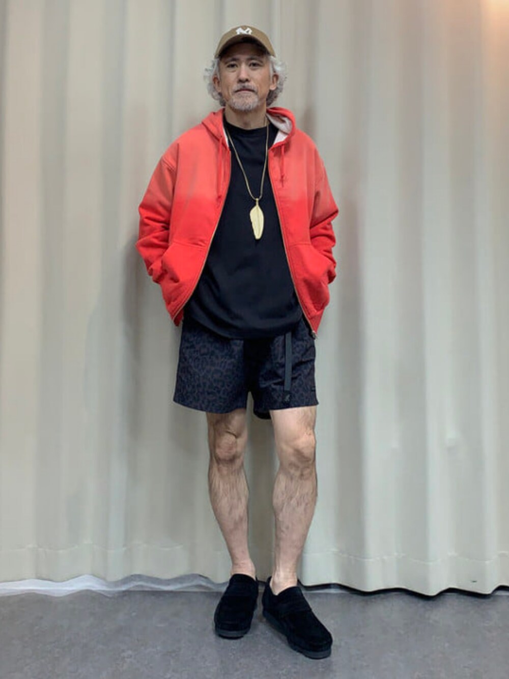 【BLACK】【別注】AIRTOWNE MILLS / フェード ジップ パーカー 1745571678.jpg