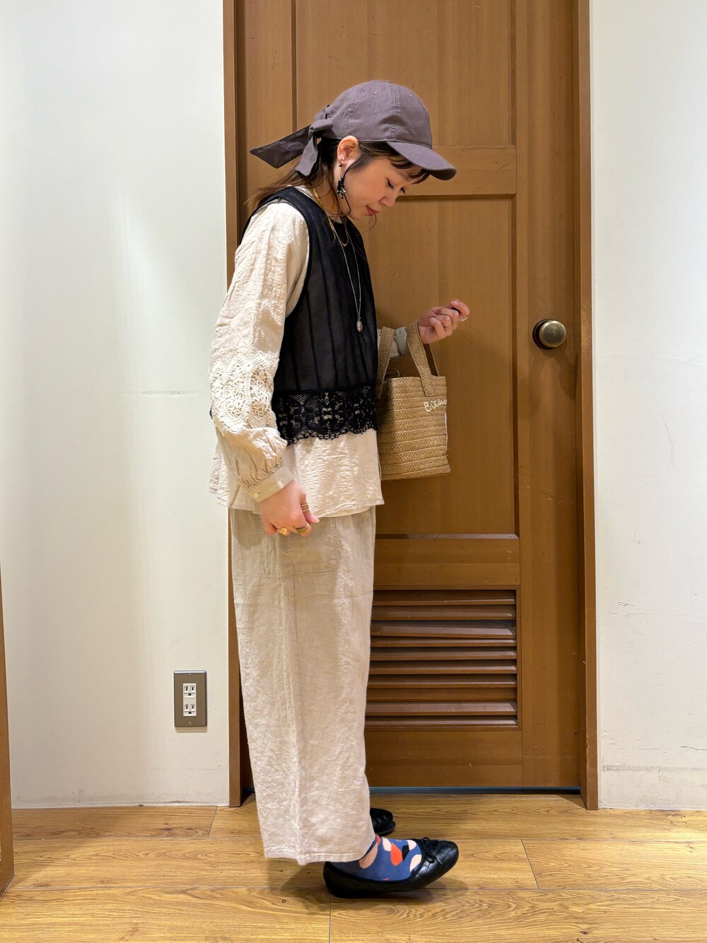 新品⭐︎ TSUHARU by SM2 チュール前後着裾レースベスト　ブラック TSUHARU by Samansa Mos2（ツハルバイサマンサモスモス）の