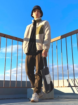 「COS（コス）のアイテム（帽子）」を使った、りょう(ちょっと間おやすみ中！！)さん（メンズ・170cm）の冬コーディネート
