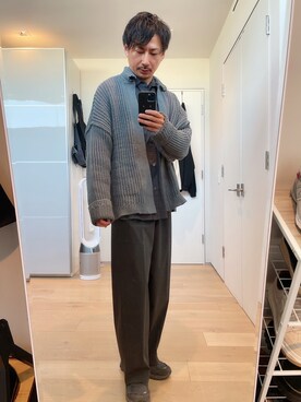「NEW BALANCE（ニューバランス）のアイテム（スニーカー、ブラック系）」を使った、fumiさん（メンズ・176cm）の春コーディネート