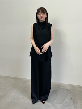 「select MOCA by son（セレクトモカバイソン）のストレートイージーサテンタックパンツ【セットアップ対応】【by SON】（その他パンツ、ブラック系）」を使った、ruriさん（レディース・148cm）の夏コーディネート