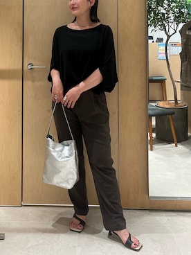 「GALLARDAGALANTE（ガリャルダガランテ）のライトジャージーテーパードパンツ（その他パンツ、ブラック系）」を使った、ggchikaさん（レディース・156cm）の夏コーディネート