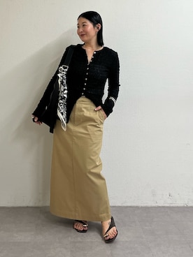 「GALLARDAGALANTE（ガリャルダガランテ）のシュリンククルーカーデ（Tシャツ/カットソー、ブラック系）」を使った、ggchikaさん（レディース・156cm）の春コーディネート