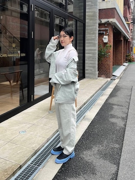 「アイテム（デニムジャケット）」を使った、Azuna Yamatsuさん（レディース・157cm）の夏コーディネート