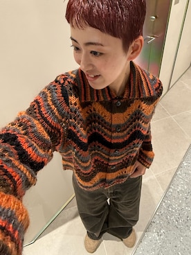 「アイテム（ニット/セーター）」を使った、Azuna Yamatsuさん（レディース・158cm）の秋コーディネート