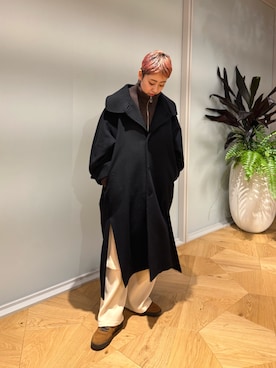 「アイテム（ステンカラーコート）」を使った、Azuna Yamatsuさん（レディース・158cm）の秋コーディネート