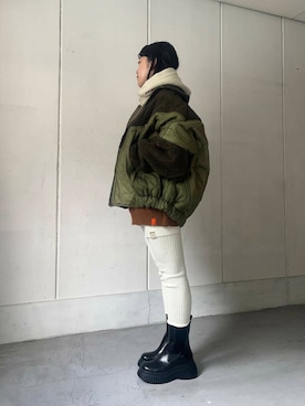 「アイテム（その他アウター、グリーン系）」を使った、Azuna Yamatsuさん（レディース・157cm）の秋コーディネート