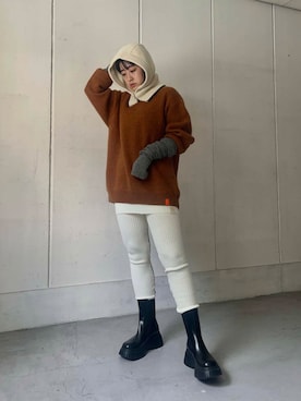 「アイテム（手袋）」を使った、Azuna Yamatsuさん（レディース・157cm）の秋コーディネート