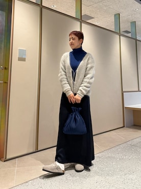 「アイテム（ショルダーバッグ）」を使った、Azuna Yamatsuさん（レディース・158cm）の秋コーディネート