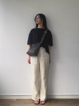 「russet（ラシット）の《WEB限定》【撥水】スタンダードミニショルダーバッグ <ナイロン>（ショルダーバッグ、グレー系）」を使った、chiiiisnさん（レディース・157cm）の夏コーディネート