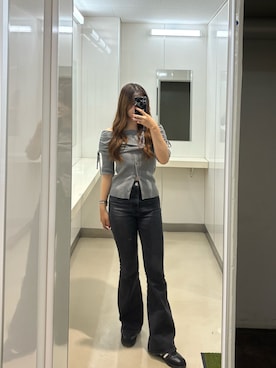 「AZUL by moussy（アズールバイマウジー）のアイテム（デニムパンツ）」を使った、ねねりんさん（レディース・160cm）の秋コーディネート