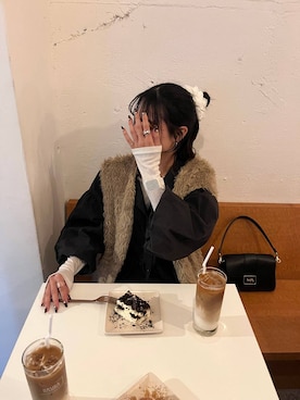 「アイテム（チョーカー）」を使った、kanaさん（レディース・161cm・20代）の秋コーディネート