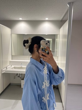 「アイテム（スマホグッズ）」を使った、kanaさん（レディース・161cm）の秋コーディネート
