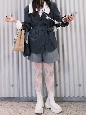 「アイテム（スマホグッズ）」を使った、kanaさん（レディース・161cm・20代）の秋コーディネート