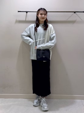 「着痩せ」｜「アイテム（スウェット）」を使った、kanaさん（レディース・161cm）の冬コーディネート