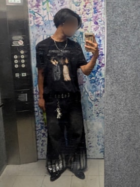 「ILLMAZE（イルメイズ）の【ILLMAZE】Low-rise silver foil wide denim / ローライズ 箔コーティング ワイドデニムパンツ（デニムパンツ）」を使った、shunsukeさん（メンズ・177cm・10代）の夏コーディネート