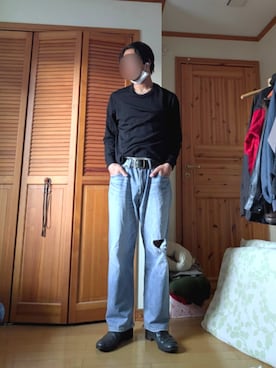 「UNIQLO（ユニクロ）のアイテム（ニット/セーター、ブラック系）」を使った、shunさん（メンズ・177cm）の春コーディネート