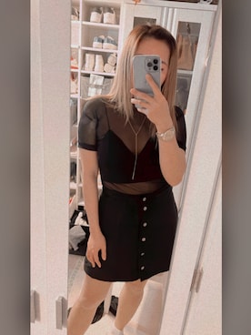「GRL」｜「アイテム（腕時計）」を使った、𝔁𝓽𝓷さん（レディース・154cm）の秋コーディネート
