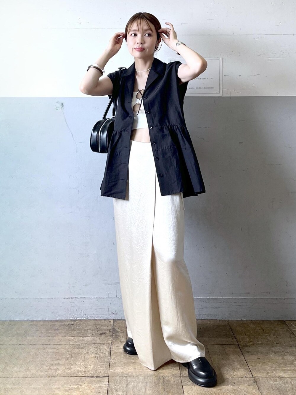 サステナブル】Naiaサテンアシンメトリースカートを使った人気