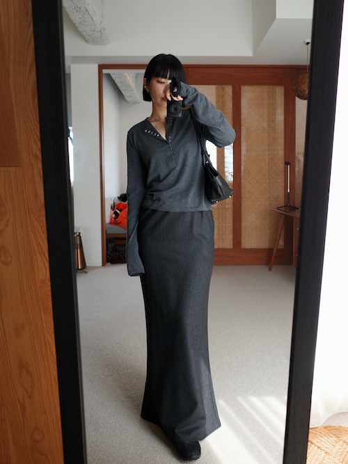 Hook design silk blend knit ホックデザインシルクブレンド