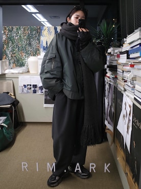 「アイテム（MA-1）」を使った、yoshinosasakiさん（レディース・165cm）の秋コーディネート