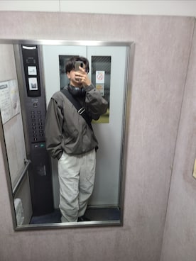 「WYM LIDNM（ウィム バイ リドム）のアイテム（ナイロンジャケット）」を使った、コトさん（メンズ・178cm）の秋コーディネート