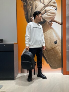 「ARMANI EXCHANGE（アルマーニエクスチェンジ）のアイテム（チノパンツ）」を使った、zawa.yさん（メンズ・182cm）の冬コーディネート